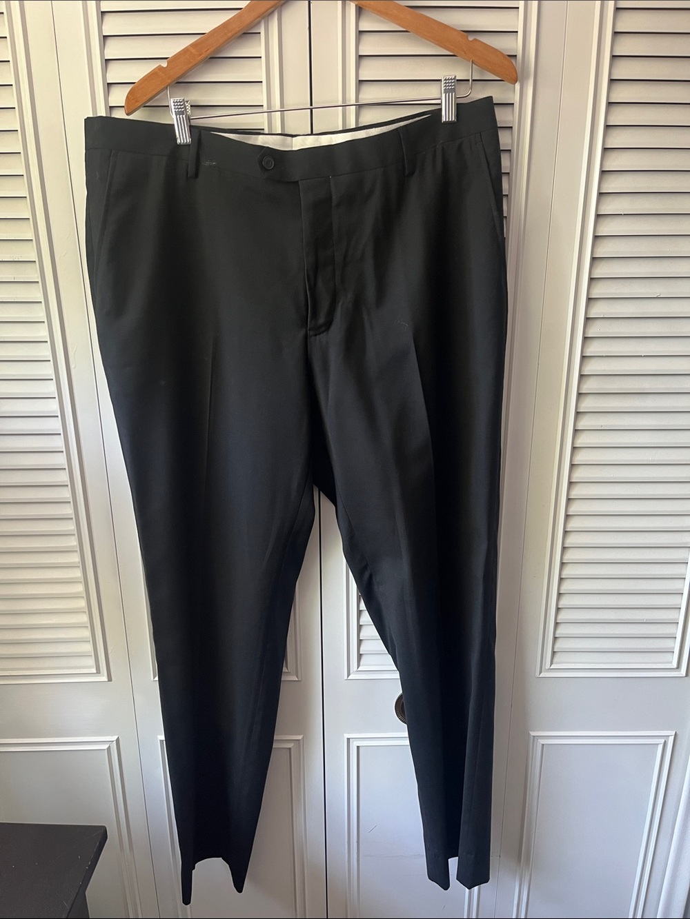 Jos A Bank Men's Black Dress Pants - Classic Tailored Fit